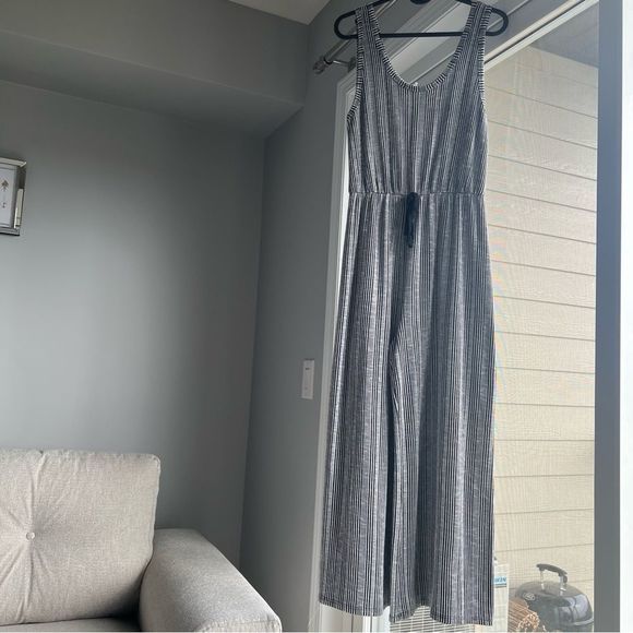 Caution to the wind flowy jumpsuit, small, striped, black and white , NWT - Picture 3 of 11